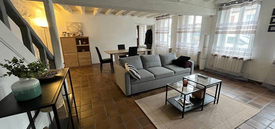 Vente maison 6 pièces 143 m²