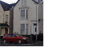 4 bed terraced house to rent