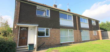 Flat for sale in Piggottshill Lane, Harpenden AL5