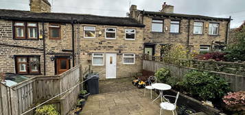 Cottage for sale in Westfield Lane, Idle, Bradford BD10