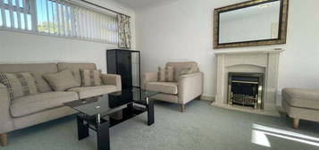 Flat to rent in Ty-Gwyn Road, Penylan, Cardiff CF23