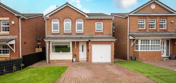 4 bed detached house for sale