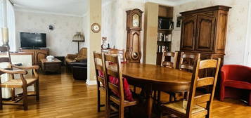 Maison  à vendre, 5 pièces, 3 chambres, 97 m²