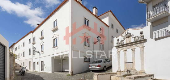 Apartamento T1 / Totalmente Remodelado / Centro Histórico de Leiria