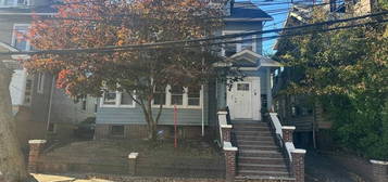 15-17 Poe Ave, Newark, NJ 07106