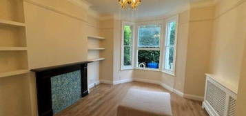 2 bed flat to rent