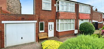 3 bedroom semi-detached house