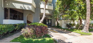 2600 Pualani Way #703, Honolulu, HI 96815