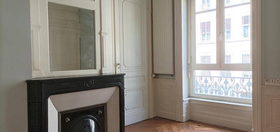 Location appartement 2 pièces 43 m²