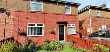 2 bedroom semi-detached house for sale