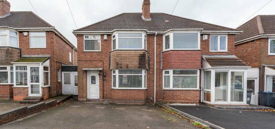 3 bedroom semi-detached house