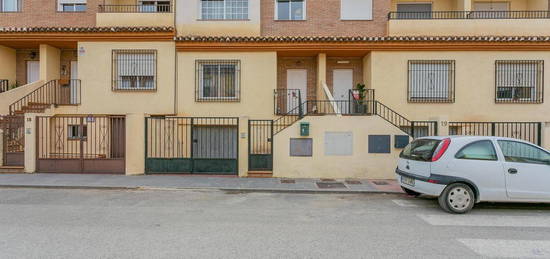 Casa adosada en venta en Vega (be), 144, Belicena