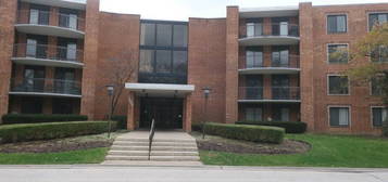 1615 E  Central Rd #322C, Arlington Heights, IL 60005