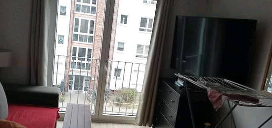 Studio Flat near Alexanderplatz - fully furnished