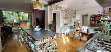 A vendre PAU Appartement T4 - 78 m² -  terrasse, jardin, cabanon