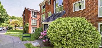 Flat to rent in Josephine Court, Southcote Road, Reading RG30