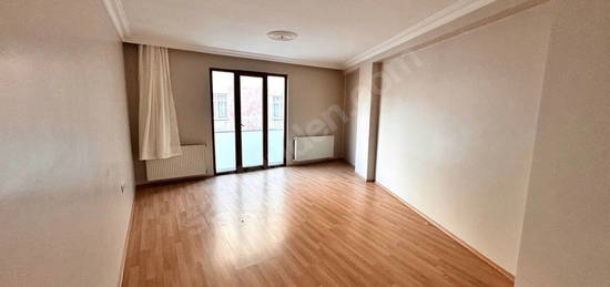 Festa'dan Metrobüs2dk 3+1 AyrıMutfak Balkon 130m2 Kiralık Daire