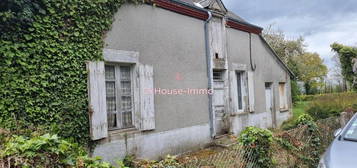 Charmante maison de 2 chambres avec grand jardin dans le pittoresque Aigurande