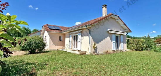 Maison de plain-pied  à vendre, 3 pièces, 2 chambres, 203 m²