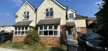 3 bedroom semi-detached house