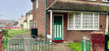 Semi-detached house for sale