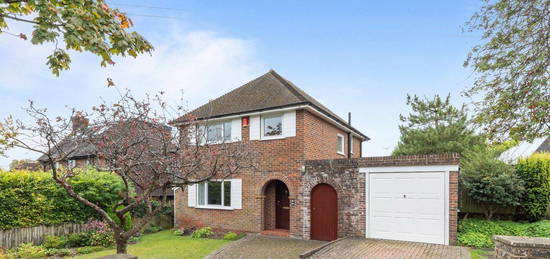 3 bed detached house for sale