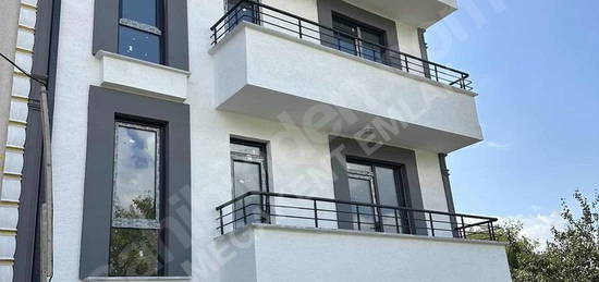 SERDİVAN BEŞKÖPRÜDE SATILIK 2+1 SIFIR 105M² DAİRE