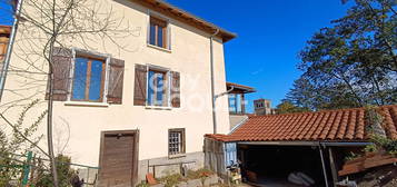 Maison de Village de 3 chambres de 94 m²