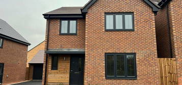 4 bedroom detached house