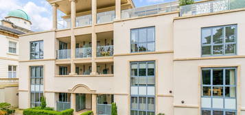 3 bed flat for sale