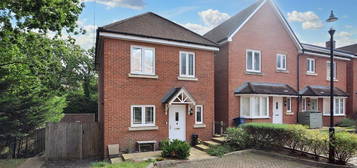 2 bedroom detached house for sale