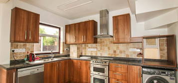 3 bed property to rent