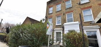 2 bed flat to rent