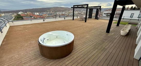 Penthouse de lux cu jacuzzi pe terasa COMISION 0%