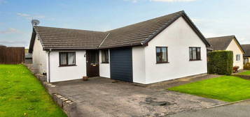 4 bedroom detached bungalow for sale