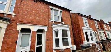 4 bedroom terraced house