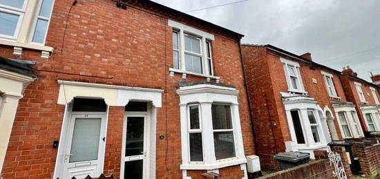 4 bedroom terraced house