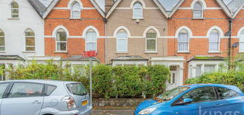 Flat for sale in Carisbrooke Road, London E17