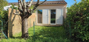 Maisonnette meublée avec jardin