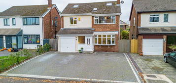 5 bedroom detached house for sale