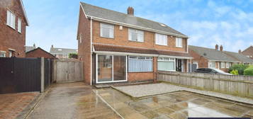 Semi-detached house to rent in Minster Close, Hull HU8