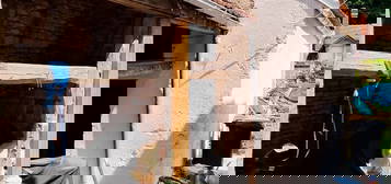 Vends bien maisons de trois étages