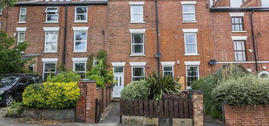 3 bedroom terraced house