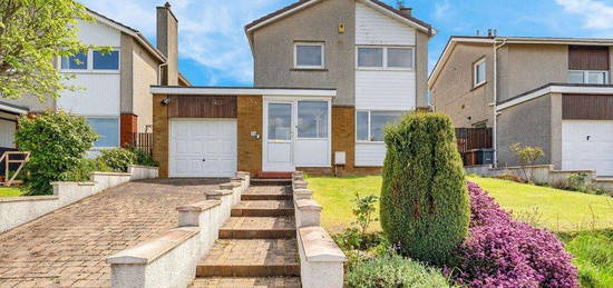 Detached house to rent in Cramond Gardens, Edinburgh EH4