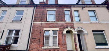 Terraced house to rent in Trent Lane, Nottingham NG2