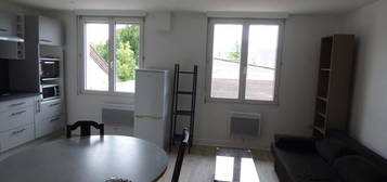 Location appartement 4 pièces 80 m²