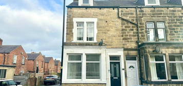 2 bedroom end of terrace house