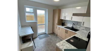 3 bedroom ground floor flat