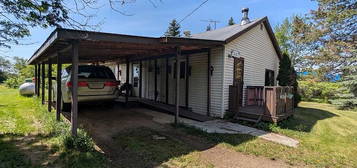 207 E Township Road 484, Camrose County, AB T0B 3Z0