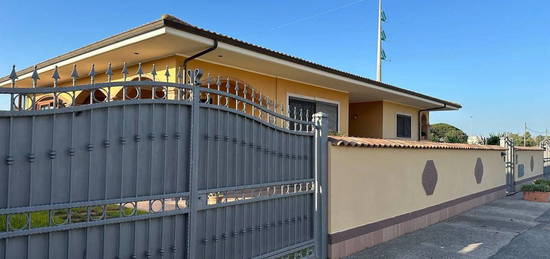 Villa in vendita in via del Canneto s.n.c